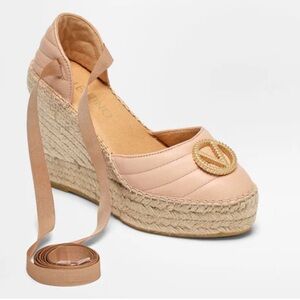 Like New! Valentino by M Roberta Nude Espadrille Wedge Sandals Spain Sz 38 US 7
